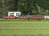 FFS Re 420 284-2, Re 4/4 II 11278 'Cham' e Re 6/6 11657 'Estavayer-le-Lac'